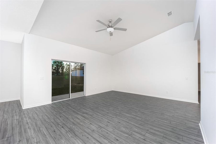 Spacious, unfurnished interior of a new home in Poinciana, Poinciana (Image 14). Spacious, unfurnished interior of a new home in Poinciana, Poinciana (Image 14).