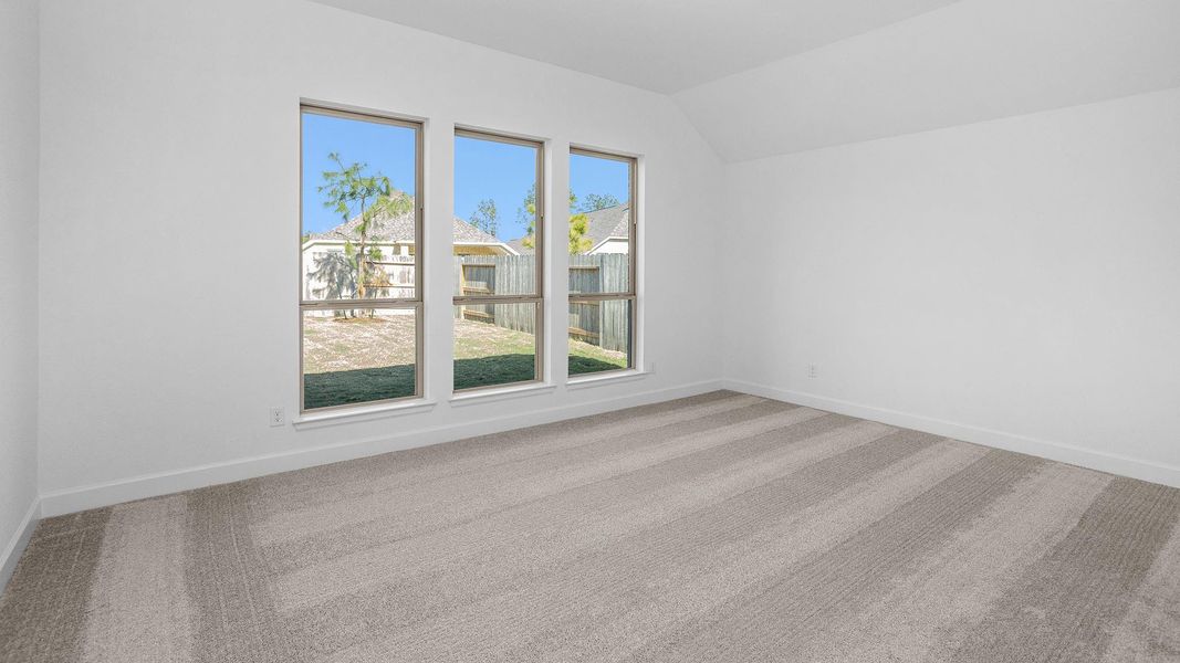 Spacious, unfurnished interior of a new home in Evergreen 50', Conroe (Image 14).