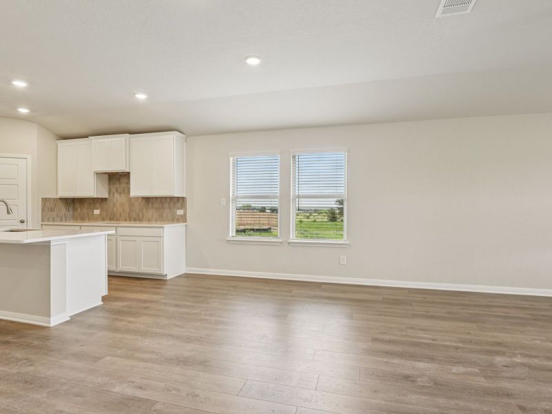 Dining room in the Oleander floorplan at a Meritage Homes community.