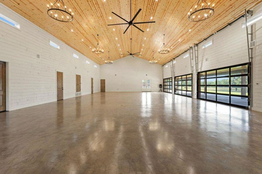 Spacious, unfurnished interior of a new home in , Sherman (Image 11). Spacious, unfurnished interior of a new home in , Sherman (Image 11).