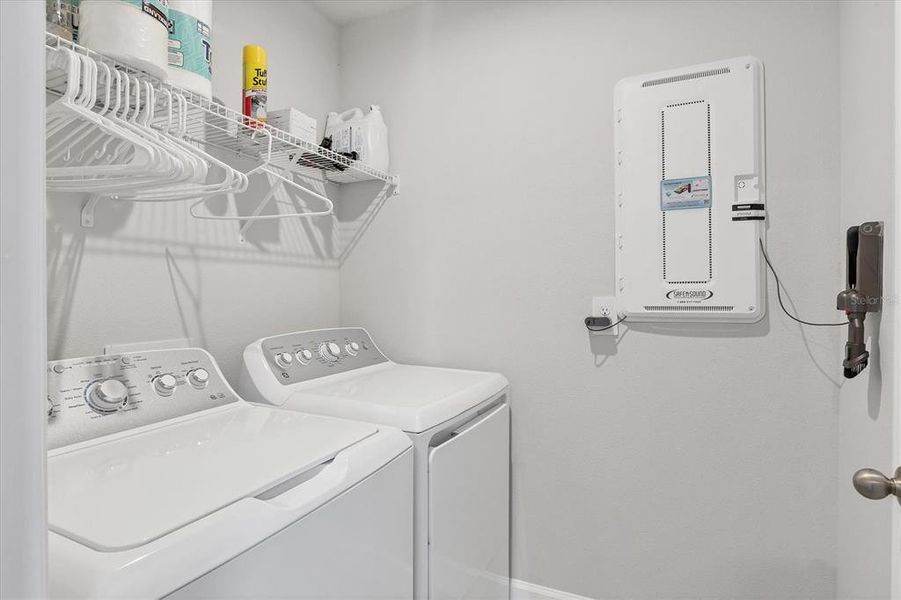 Furnished interior view inside a new home in Avalon Woods, Lakewood Ranch (Image 10). Furnished interior view inside a new home in Avalon Woods, Lakewood Ranch (Image 10).