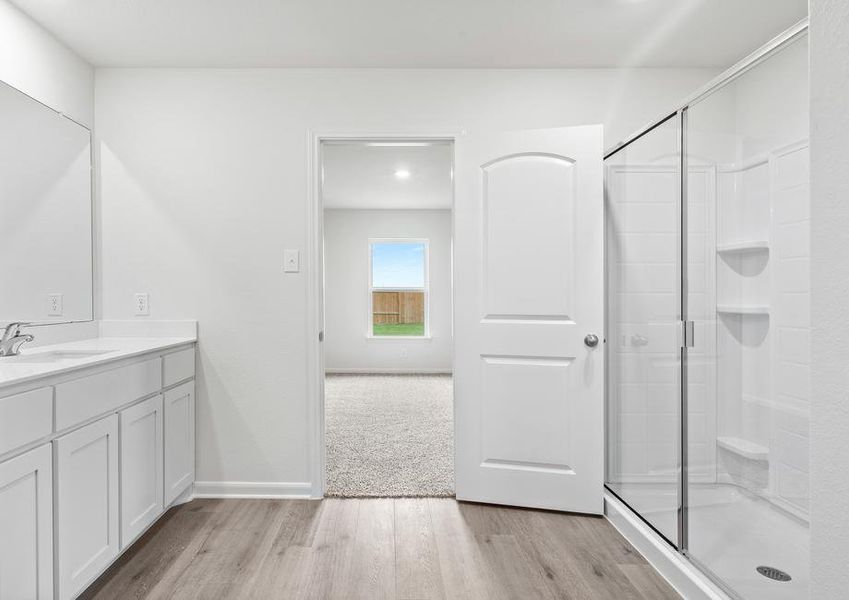 The master bathroom of the Blanco has a plenty of counterspace.