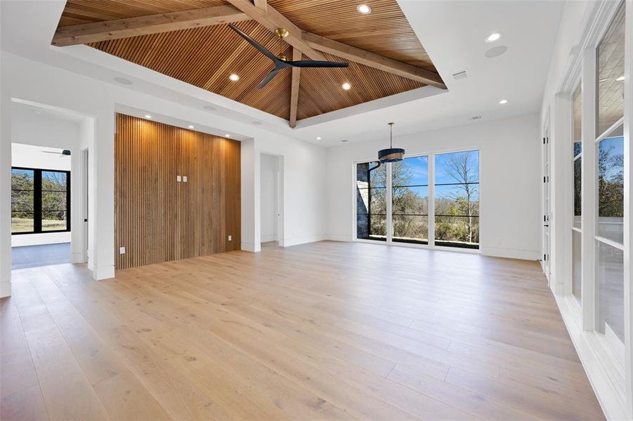 Spacious, unfurnished interior of a new home in , Aledo (Image 38). Spacious, unfurnished interior of a new home in , Aledo (Image 38).