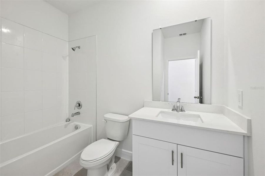 Furnished interior view inside a new home in Cyrene at Minneola, Minneola (Image 13).