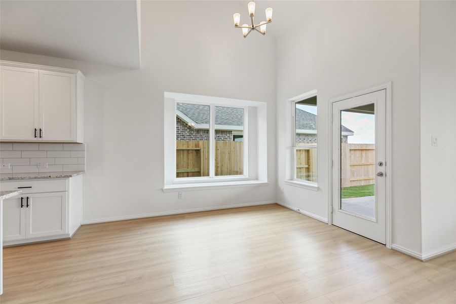 Spacious, unfurnished interior of a new home in Creekhaven, Iowa Colony (Image 37). Spacious, unfurnished interior of a new home in Creekhaven, Iowa Colony (Image 37).