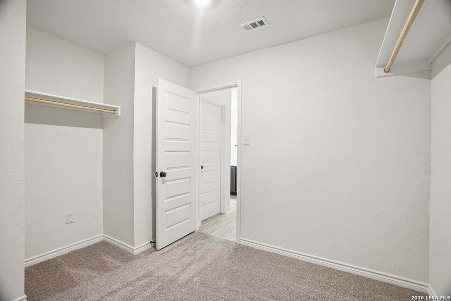 Spacious, unfurnished interior of a new home in Legend Heights - Heritage Collection, New Braunfels (Image 12).