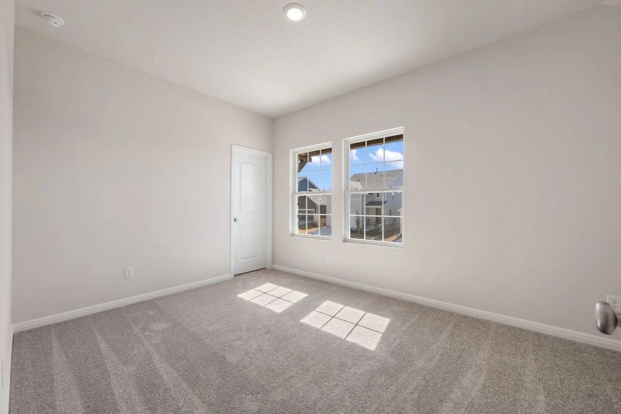 Spacious, unfurnished interior of a new home in Cannon Ranch, Dripping Springs (Image 46).