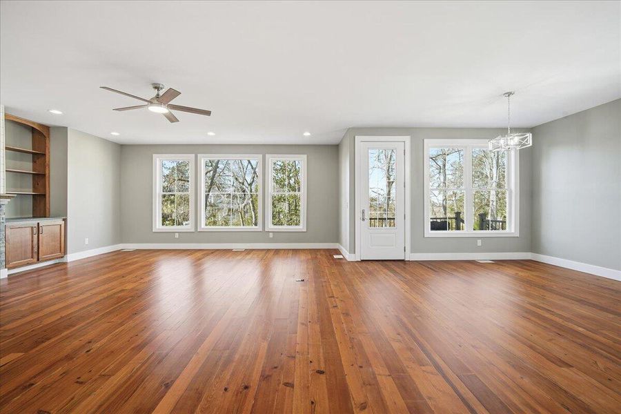 Spacious, unfurnished interior of a new home in , North Charleston (Image 54).