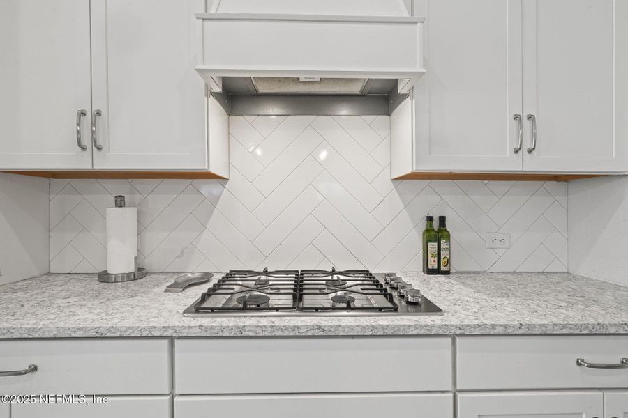 Close-up of interior finishes inside a home in Tamaya, Jacksonville (Image 24).