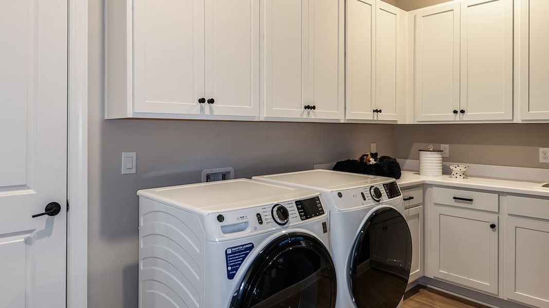 Furnished interior view inside a new home in Westview Community Group Page, Kissimmee (Image 24).