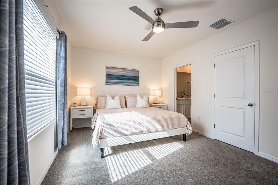 Furnished interior view inside a new home in , Plant City (Image 47).