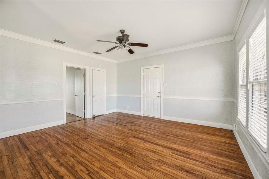 Spacious, unfurnished interior of a new home in , Stephenville (Image 18).