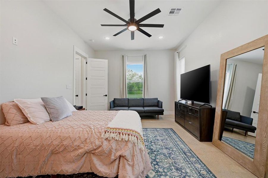 Furnished interior view inside a new home in , Denison (Image 17). Furnished interior view inside a new home in , Denison (Image 17).