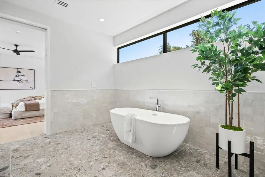 Furnished interior view inside a new home in , Austin (Image 5).