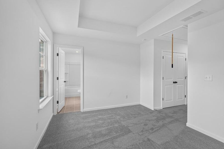 Spacious, unfurnished interior of a new home in Somerset at Veterans Memorial, Mableton (Image 30).