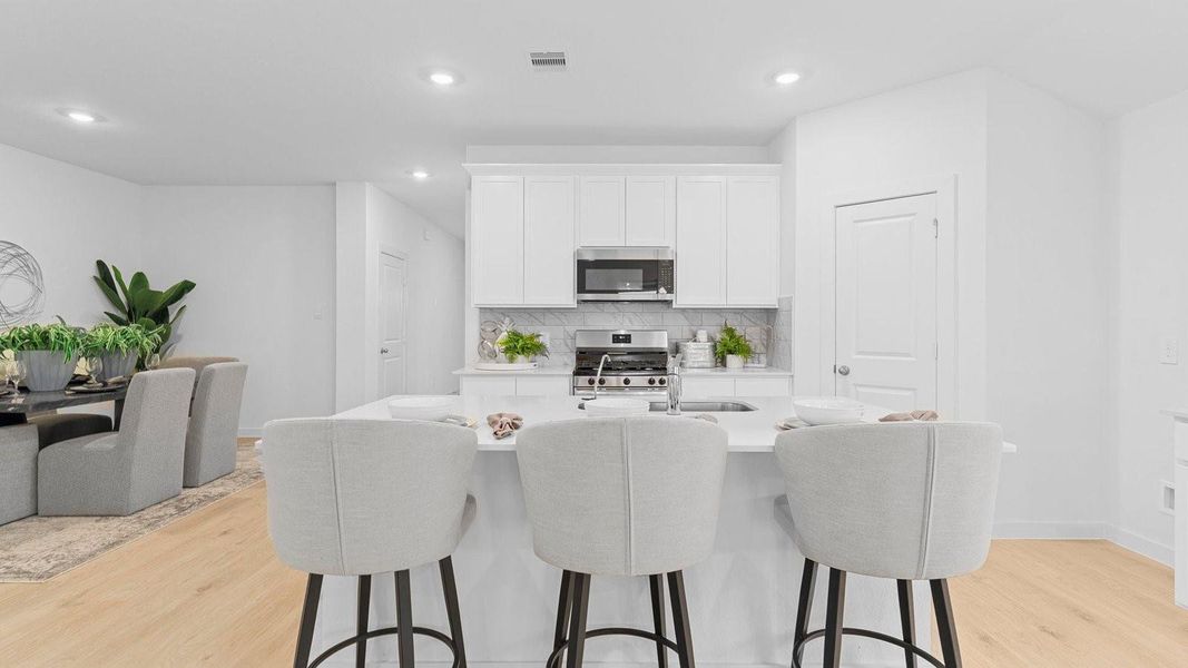 *Images and 3D tour are for illustration only and options may vary from home as built.