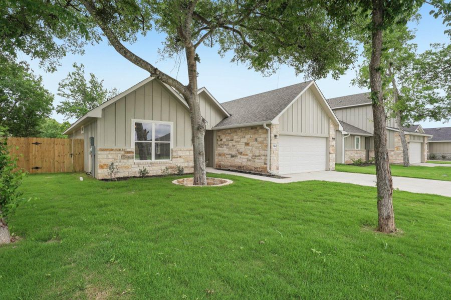 344 Webb Street: WELCOME HOME! 344 Webb Street: WELCOME HOME!