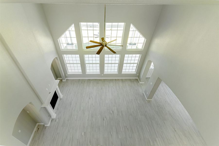 Spacious, unfurnished interior of a new home in , Dickinson (Image 35).