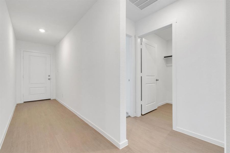 Spacious, unfurnished interior of a new home in Falcon Heights, Forney (Image 12).