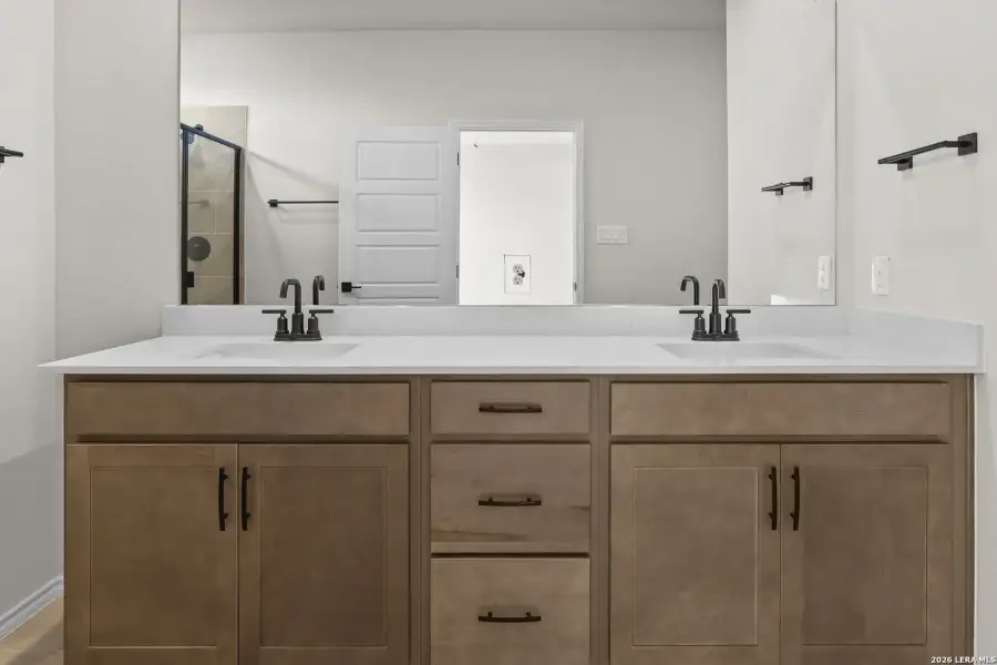 Close-up of interior finishes inside a home in Comanche Ridge, San Antonio (Image 20). Close-up of interior finishes inside a home in Comanche Ridge, San Antonio (Image 20).