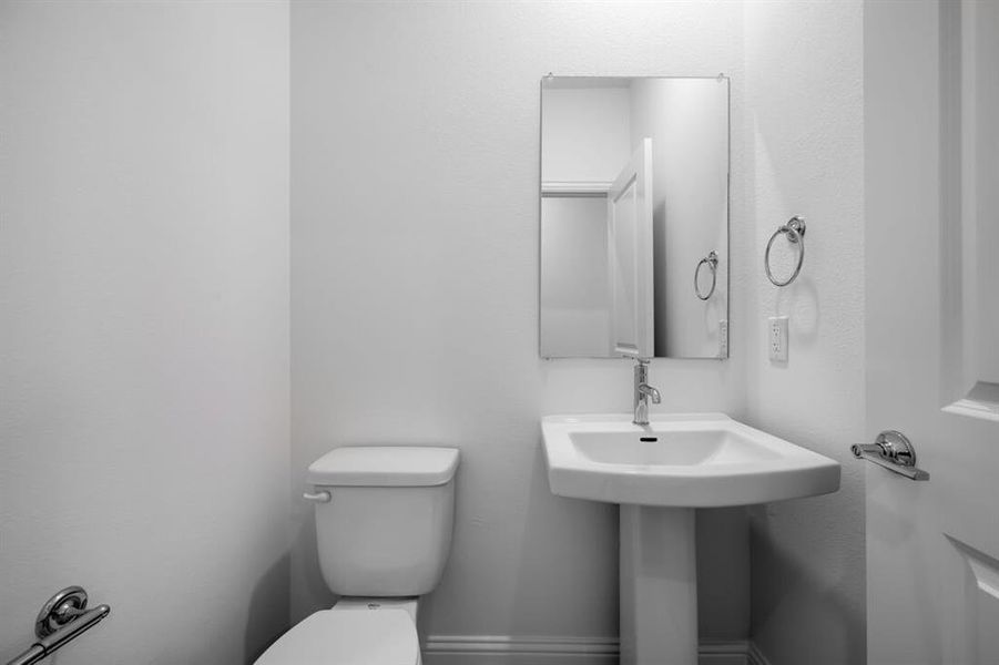 Furnished interior view inside a new home in North Sky Celina, Celina (Image 8). Furnished interior view inside a new home in North Sky Celina, Celina (Image 8).