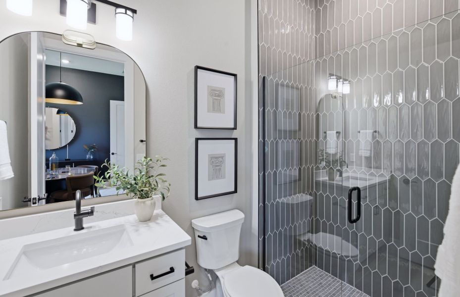 Representative furnished interior of a home built from the Renown by Del Webb in Del Webb Explore North River Ranch, Parrish (Image 20).