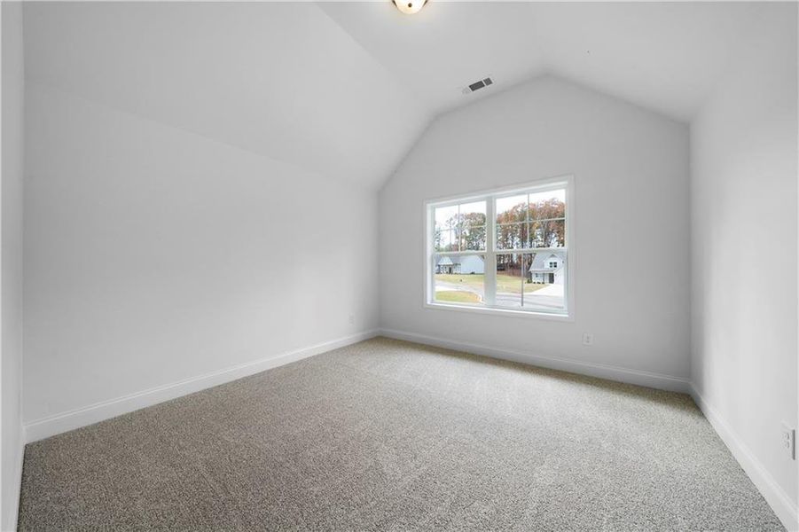 Spacious, unfurnished interior of a new home in , Dallas (Image 15).