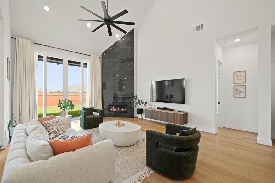 Furnished interior view inside a new home in Sienna, Missouri City (Image 10). Furnished interior view inside a new home in Sienna, Missouri City (Image 10).