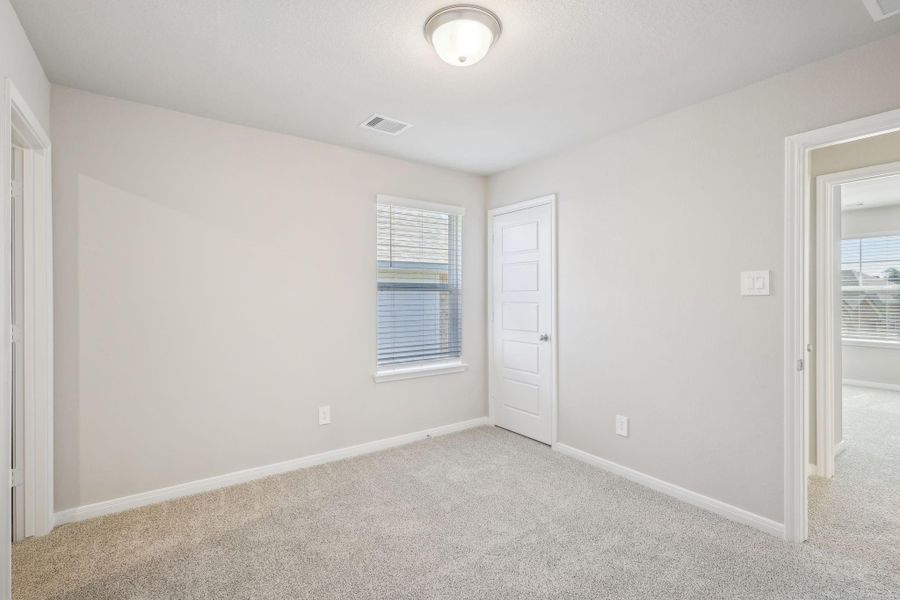 Photo is not of the actual home but is an inspirational photo of builder’s model home and may depict options, furnishings, and/or decorator features that are not included.