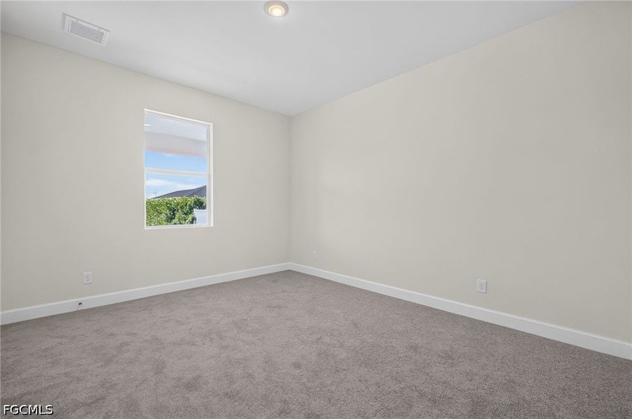 Spacious, unfurnished interior of a new home in Cape Coral, Cape Coral (Image 23). Spacious, unfurnished interior of a new home in Cape Coral, Cape Coral (Image 23).