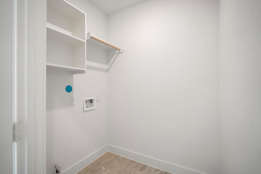 Spacious, unfurnished interior of a new home in , Houston (Image 20). Spacious, unfurnished interior of a new home in , Houston (Image 20).
