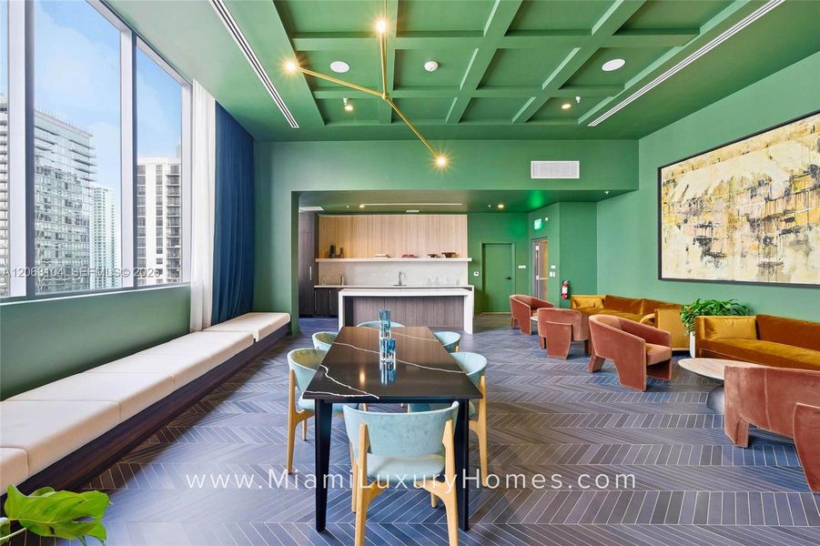 Community amenities in , Miami (Image 49).