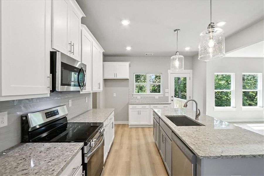 Furnished interior view inside a new home in Traditions of Braselton, Jefferson (Image 8).