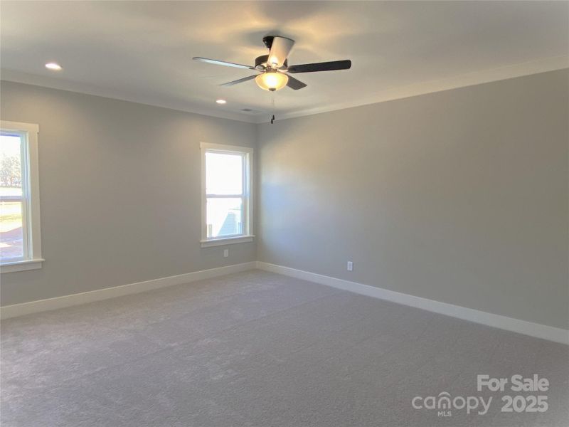 Spacious, unfurnished interior of a new home in , Mooresville (Image 28).