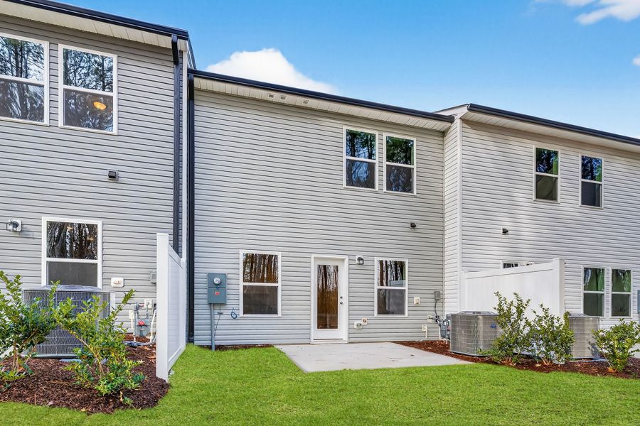 3br New Home in Zebulon, NC.  - Slide 7