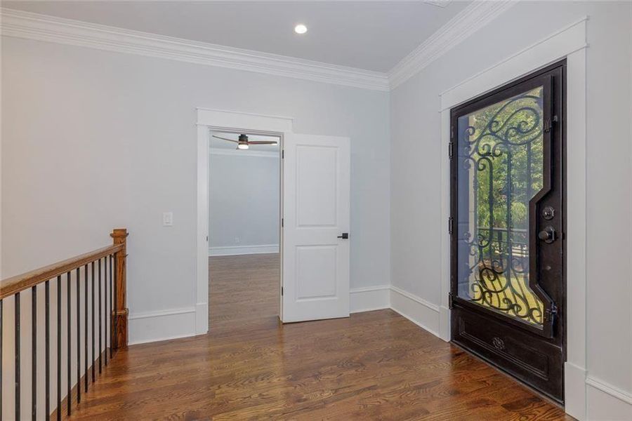 Spacious, unfurnished interior of a new home in , Roswell (Image 73).