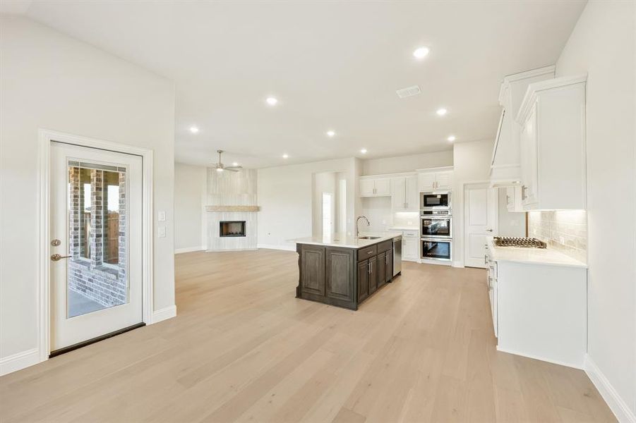 Furnished interior view inside a new home in Timberbrook, Justin (Image 8).