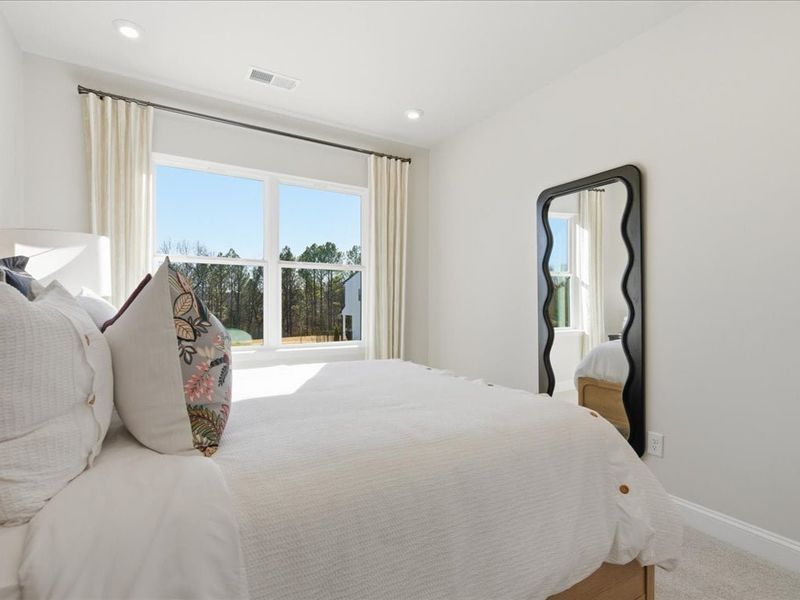Representative furnished interior of a home built from the York by Tri Pointe Homes in Grahym at Southbridge, Fort Mill (Image 33). Representative furnished interior of a home built from the York by Tri Pointe Homes in Grahym at Southbridge, Fort Mill (Image 33).