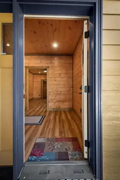 Image 56 of a home in .
