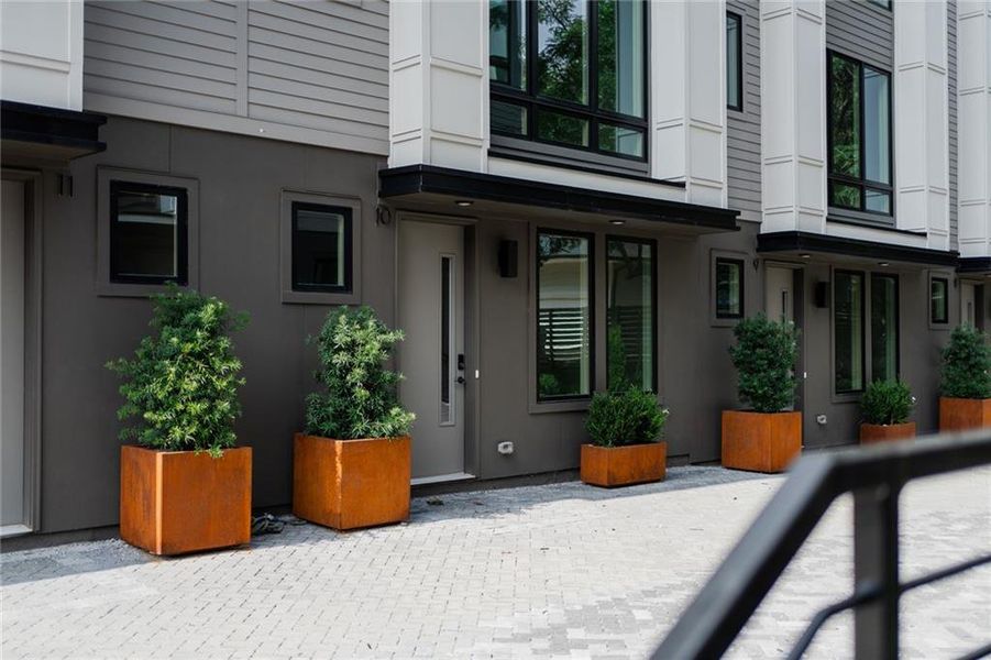 Exterior details and patio area of a home in The Harman, Atlanta (Image 2).