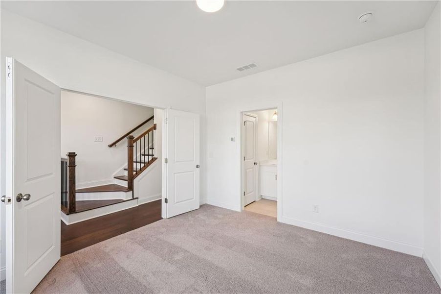 Spacious, unfurnished interior of a new home in Palisades Townhomes, Cumming (Image 21).