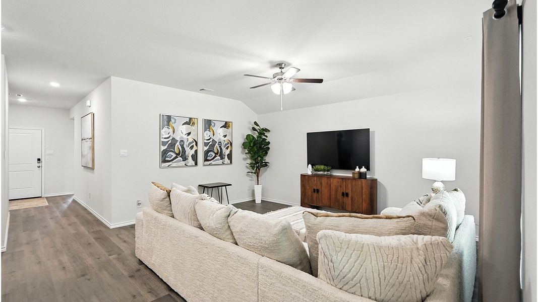 Representative furnished interior of a home built from the Huntsville by D.R. Horton in The Reserve at Timber Creek, Lindale (Image 4).