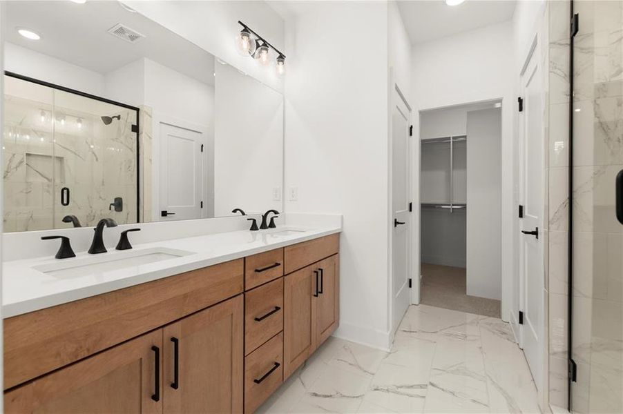 Furnished interior view inside a new home in , Alpharetta (Image 10).