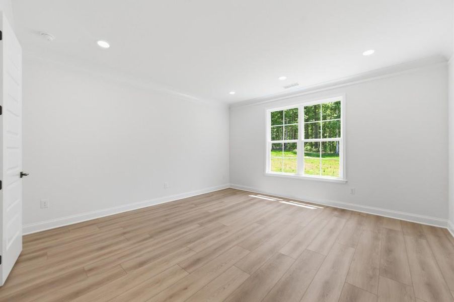 Spacious, unfurnished interior of a new home in , Griffin (Image 51).
