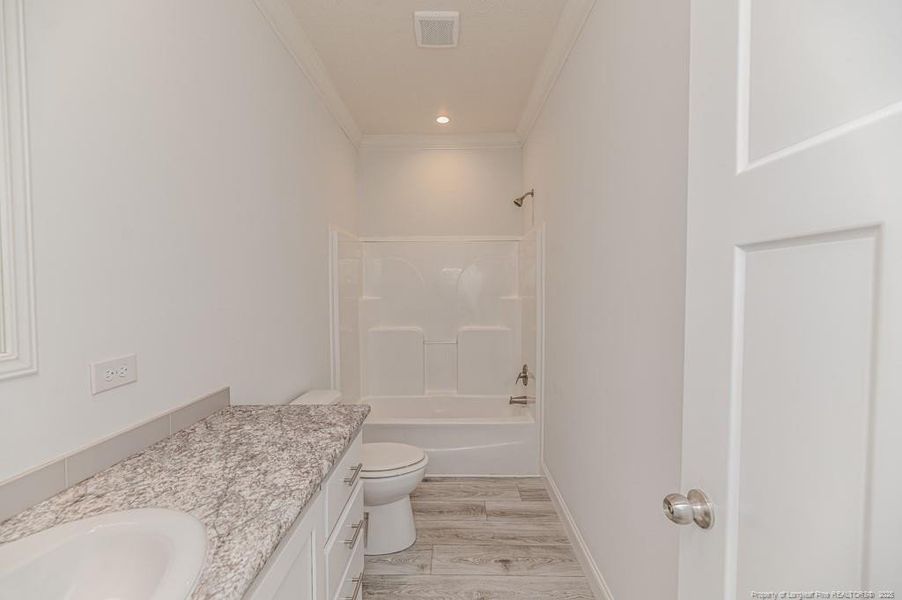 2nd Bath Room 2nd Bath Room