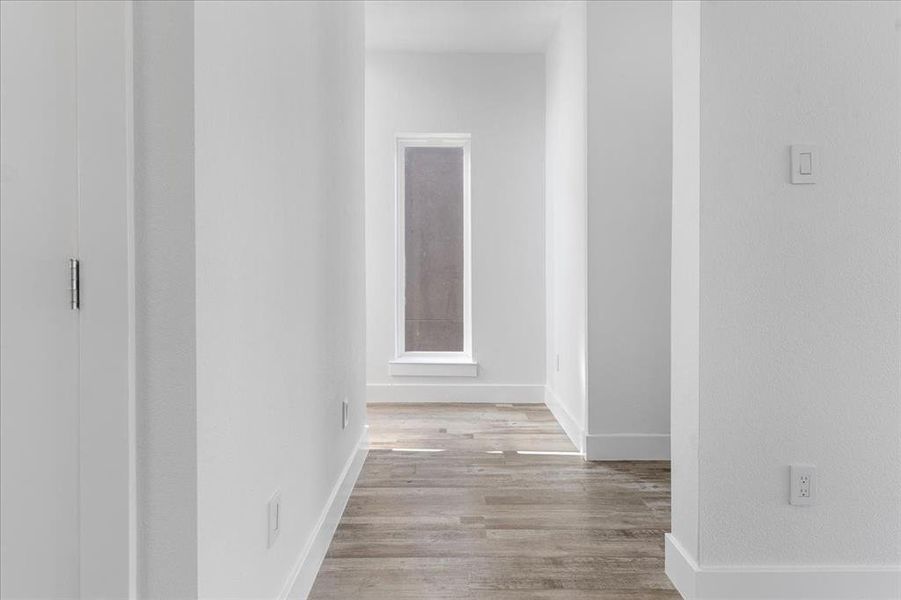 Spacious, unfurnished interior of a new home in , Dallas (Image 37).