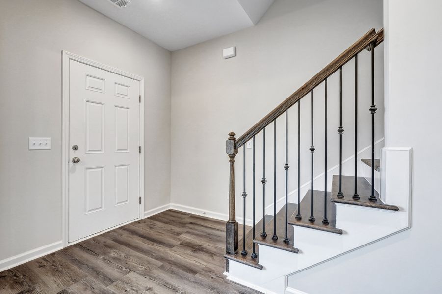 Spacious, unfurnished interior of a new home in Savannah Highlands, Savannah (Image 16).
