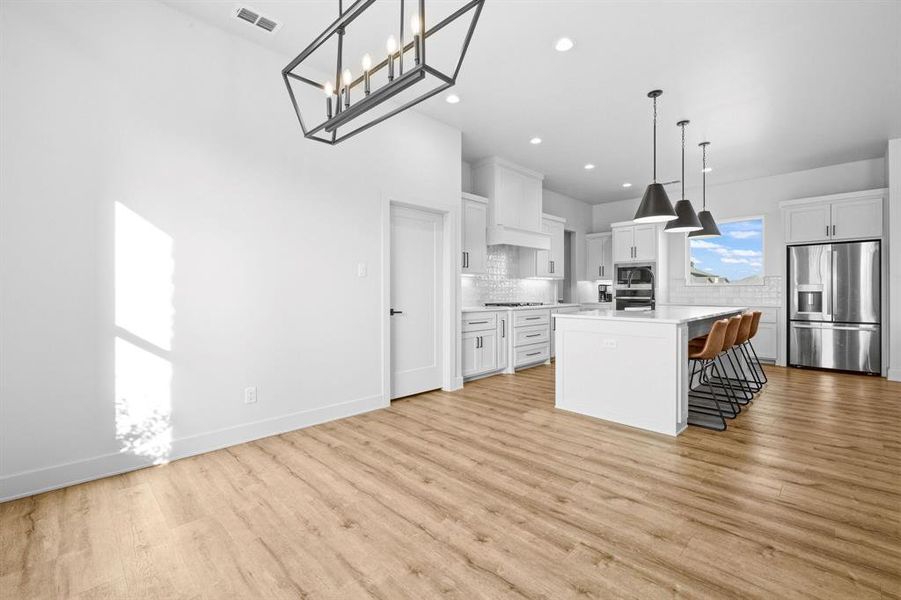 Spacious, unfurnished interior of a new home in , Abilene (Image 21).