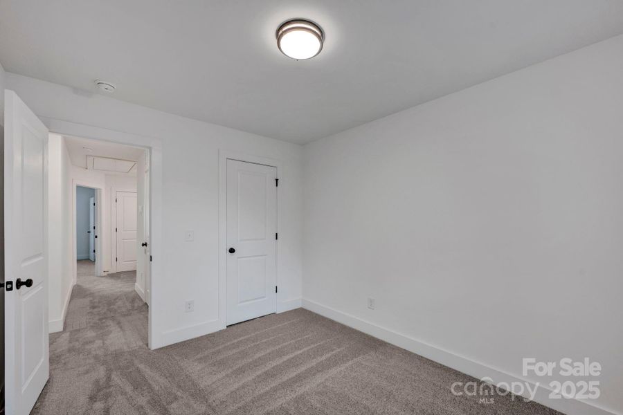 Spacious, unfurnished interior of a new home in , Concord (Image 15).