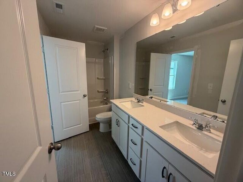 Furnished interior view inside a new home in Gregory Village, Lillington (Image 74).